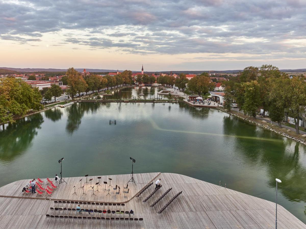 Отель Campus Хорн Экстерьер фото